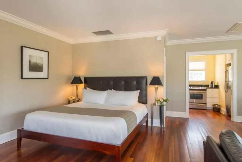 Breakwater Inn كينيبونكبورت المظهر الخارجي الصورة